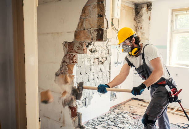 Best Custom Concrete Contractor  in Wauregan, CT